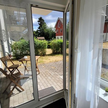Wohlfuehl-Ferienwohnung Mit Tiefgarage Im Gruenen Oberhof  Exterior photo